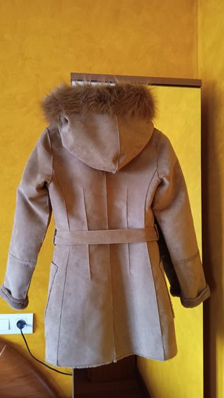 Abrigo reversible piel sintético salsa 
