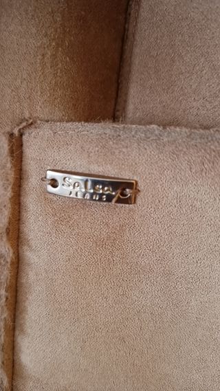 Abrigo reversible piel sintético salsa 