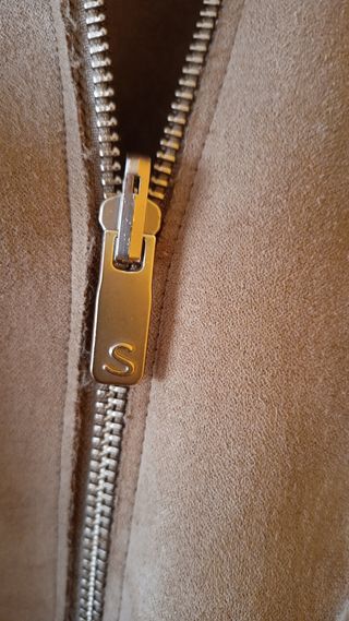 Abrigo reversible piel sintético salsa 