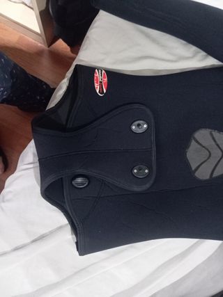 Chaqueta de neopreno pesca submarina