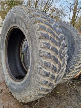 RUEDAS DE CARRETERA 650,65,R42