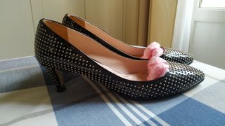 Salones negros minitachuelas Miu Miu