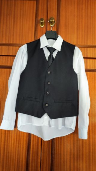 Traje de comunión de niño