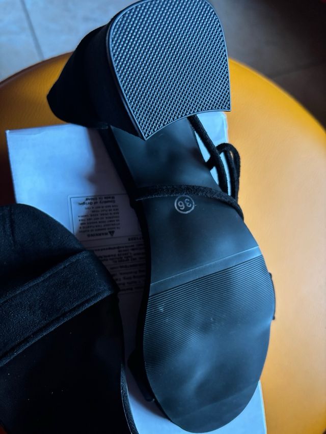 Sandali alla schiava