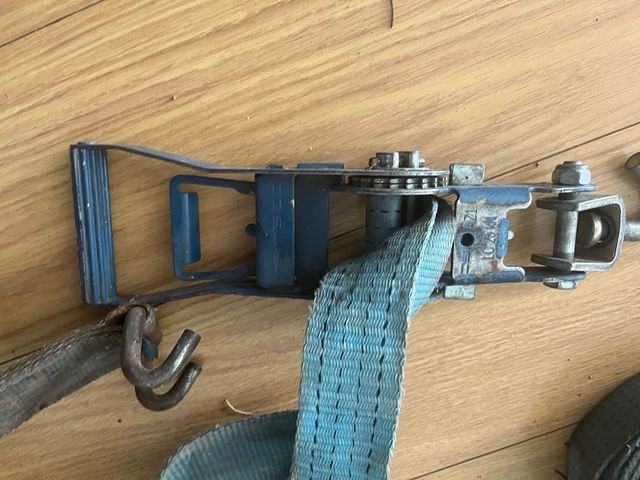 Cinchas de atar 10 € por unidades