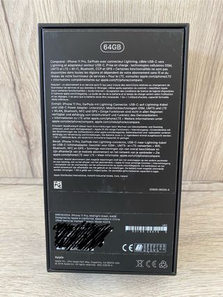 Caixa iPhone 11 Pro.