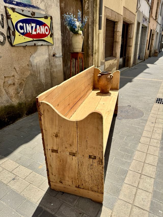 Banco escón catalán de Masia. Siglo 19