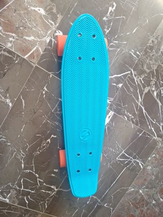 Monopatin. Regalo muñequeras