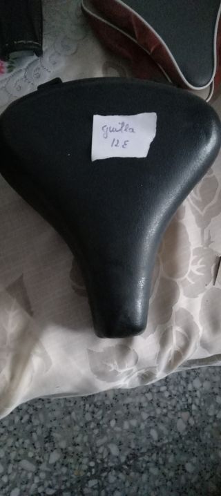 Asientos bicicleta antiguos