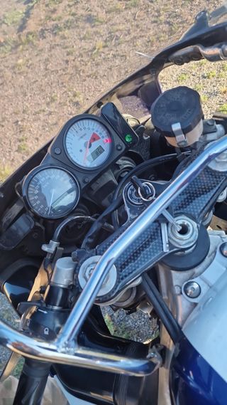 Suzuki gsxr srad 600 A2
