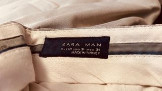 Traje entallado hombre