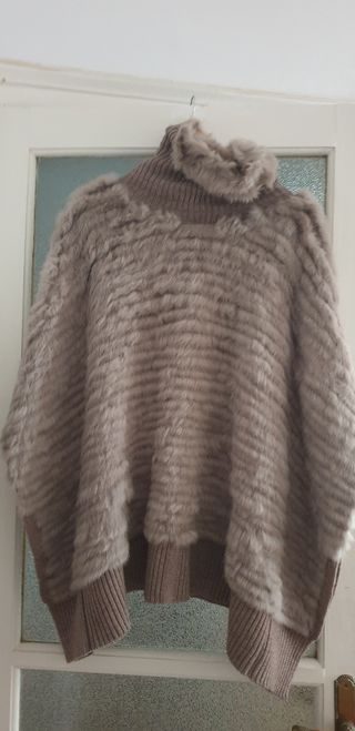 Chaquetón de piel y punto