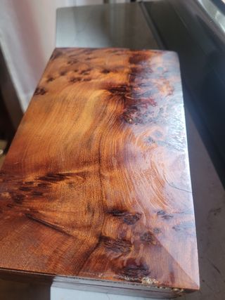 Caja de madera  africana