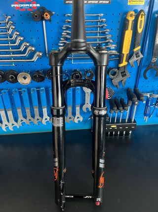 Horquilla Fox 32 NO BOOST