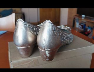 Bailarinas de piel doradas talla 40, piel auténtic