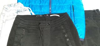 Lote ropa tallá M   vaqueros, chaleco, joma. 