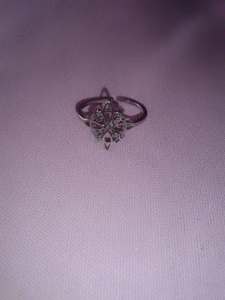 Anillo nudo de bruja