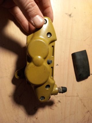 Pinza anteriore gilera