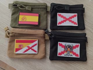 Carteras estilo militar 