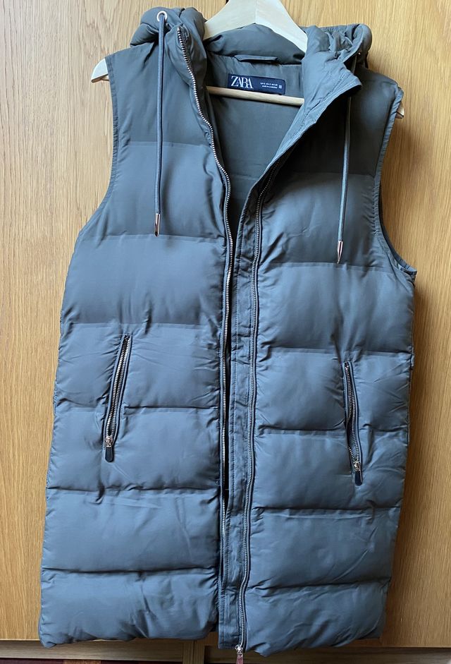 Chaleco plumas ZARA Talla S