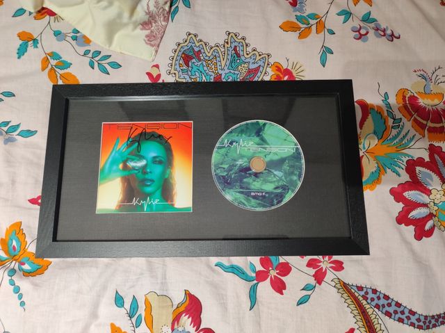 Disco firmado a mano Kylie Minogue