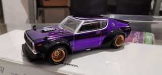 Nissan kyline edition especial purple crome