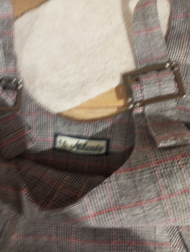 Vestido Nekenia con jersey de punto 5