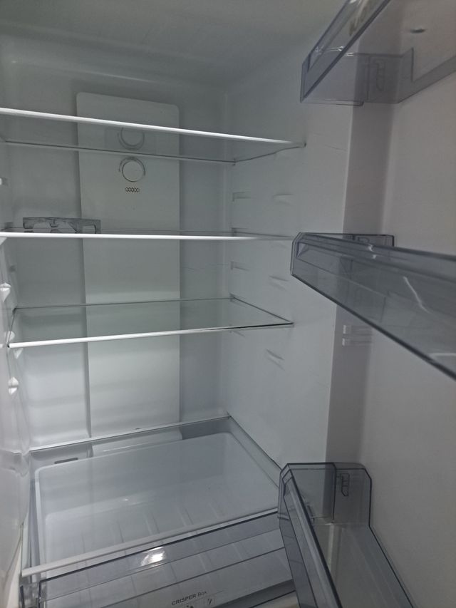 Frigorífico seminuevo 