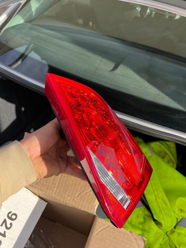 Piloto trasero audi a4 b8