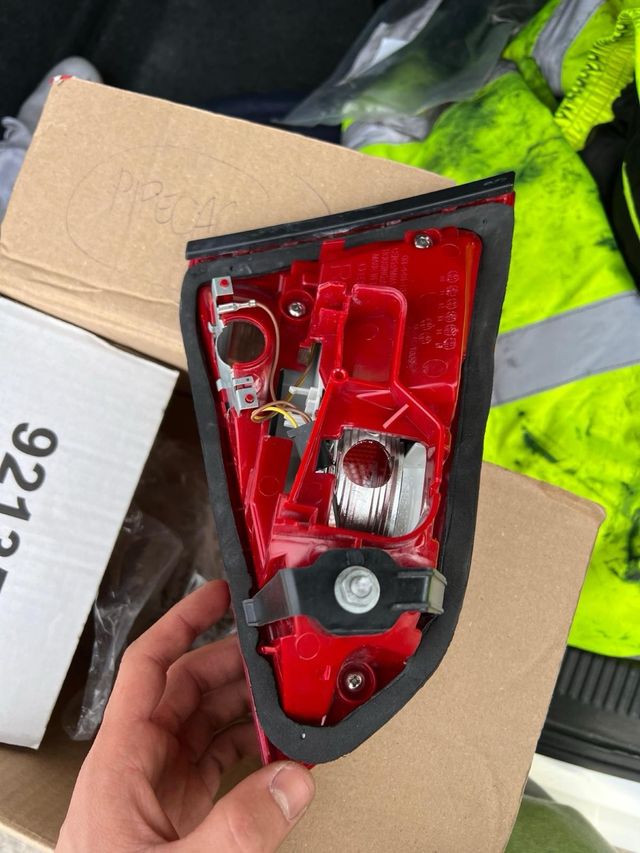 Piloto trasero audi a4 b8