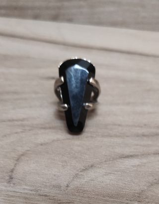 Anello con pietra nera, misura piccola
