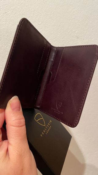 Cartera Vaultskin NUEVA