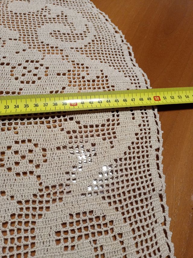 Centrino realizzato a filet