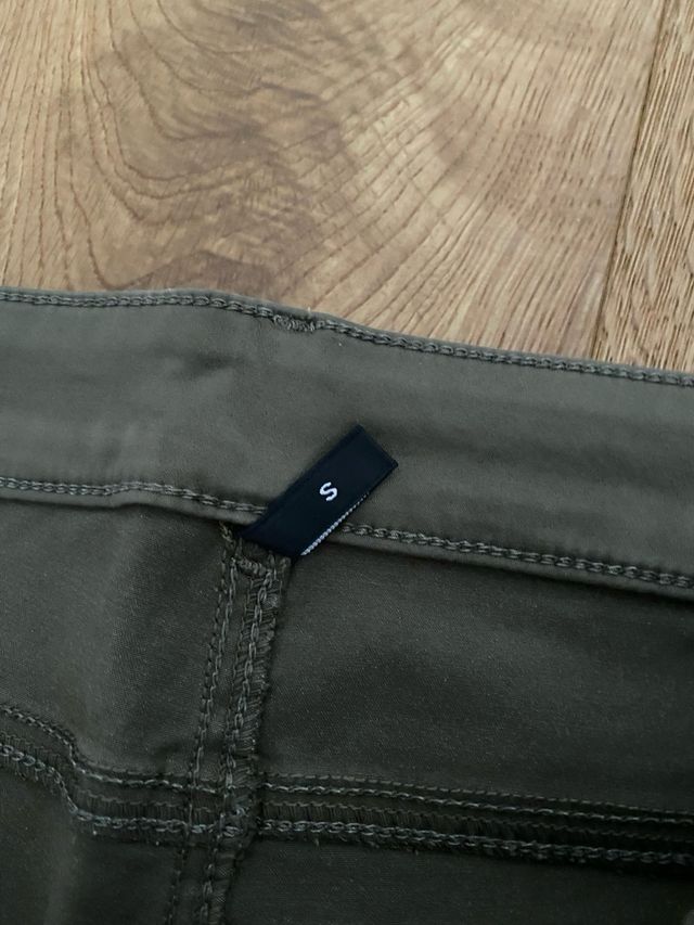 Pantaloni calzedonia