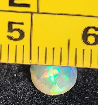 Dos Ópalos facetados 1,50 cts. 8×6 mm