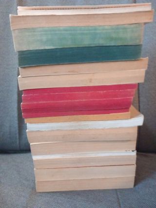 Lote libros francés. 18 livres en français.