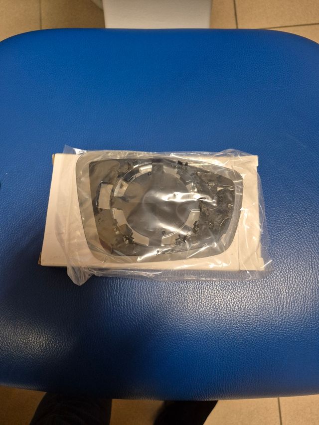 Volkswagen e-up! 2016