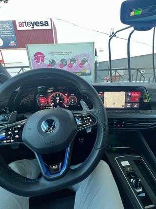 Volkswagen Golf 2021