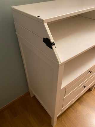 Cómoda con cambiador de IKEA