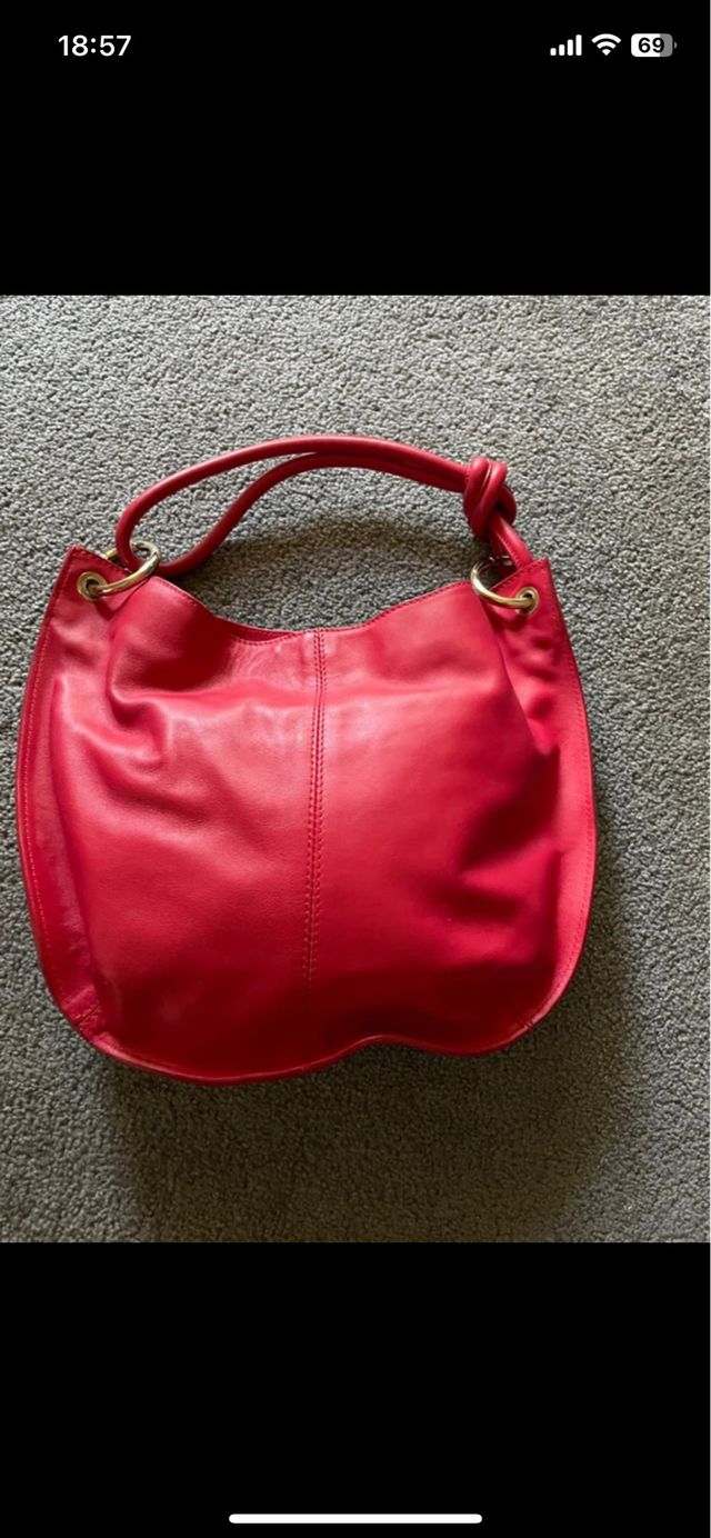 Borsa a spalla di pelle