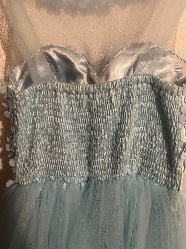 Vestido azúl juvenil para eventos
