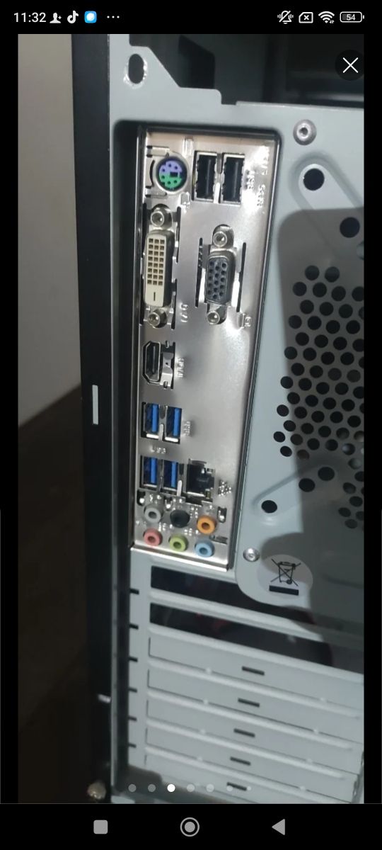 Ordenador Asus sobremesa i5