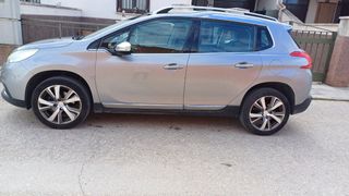 Peugeot 2008 2015