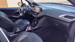 Peugeot 2008 2015