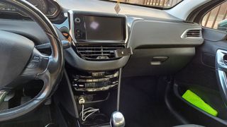Peugeot 2008 2015