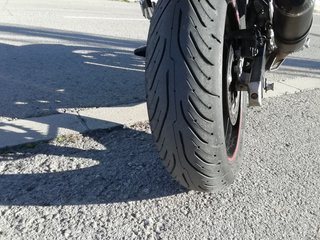 Moto en buen estado revisiones al día