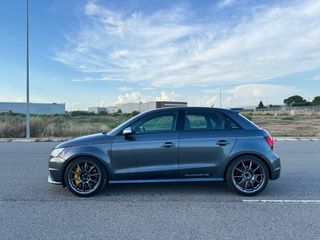Audi S1 2014