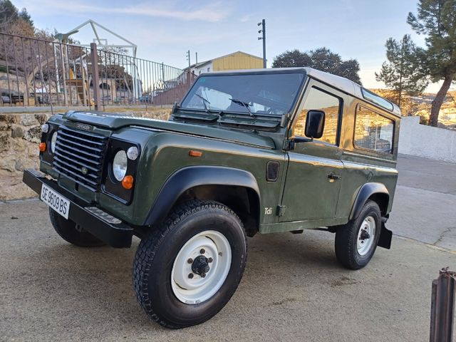 Land rover defender 200tdi 