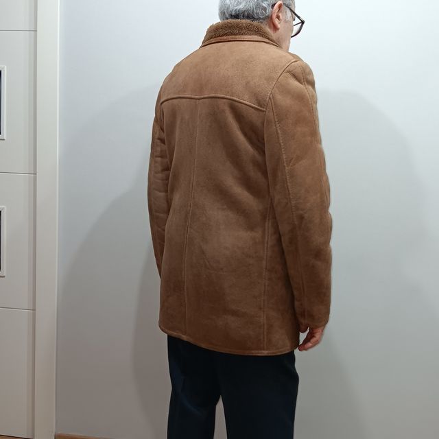 Chaquetón hombre de piel