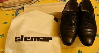 Scarpa da cerimonia nera con lacci